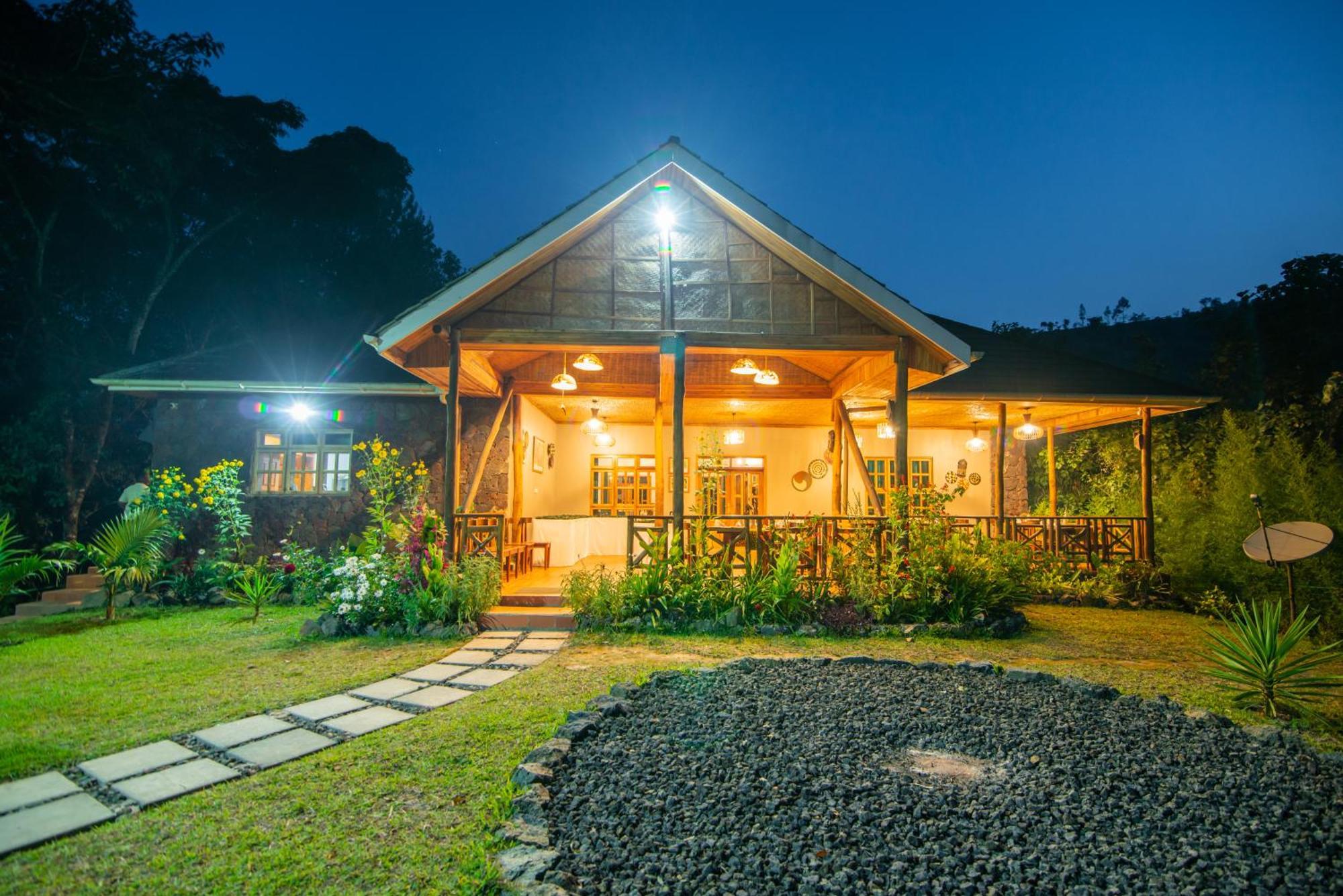 Gorilla Leisure Lodge Kisoro Buitenkant foto