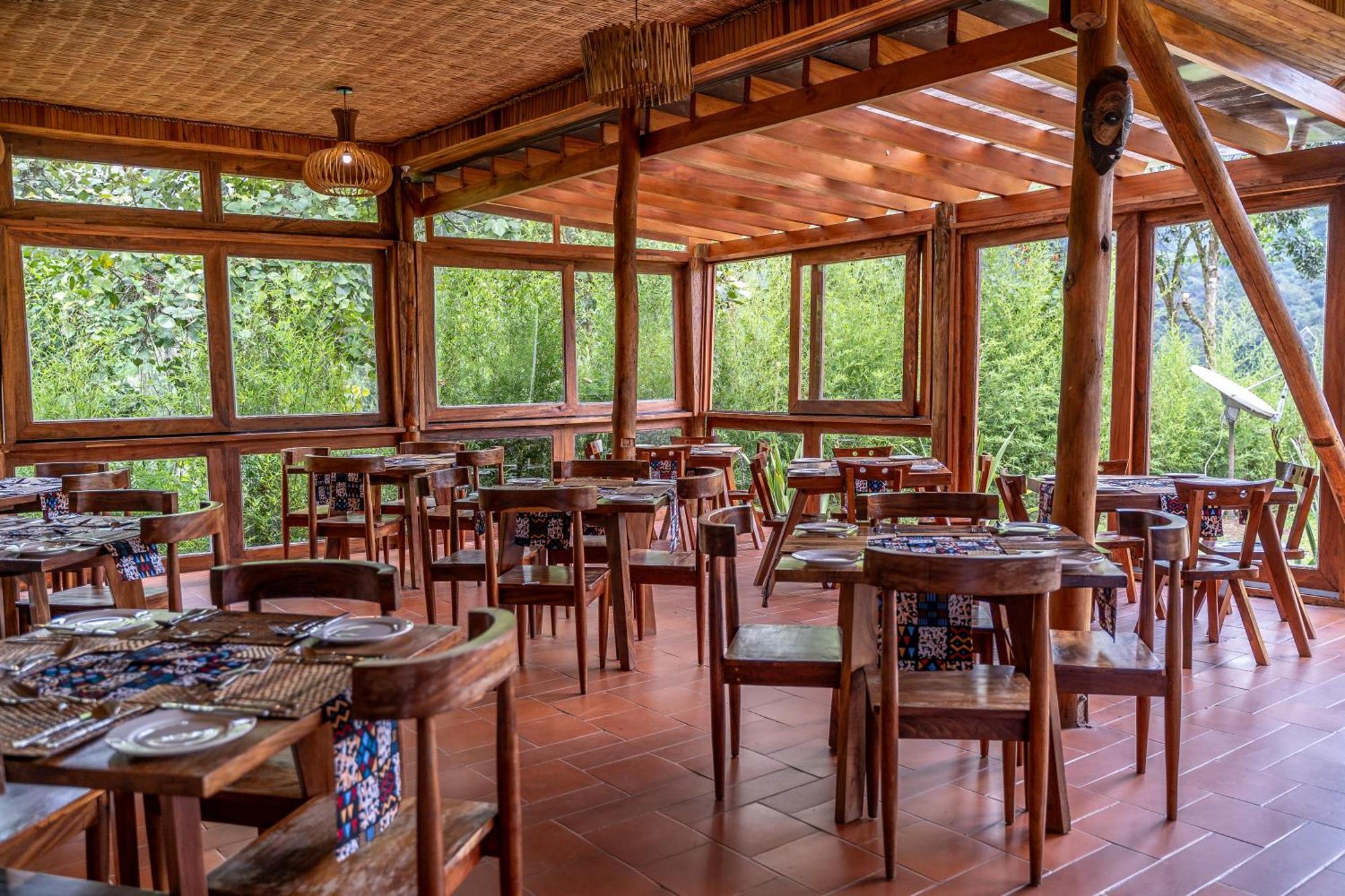 Gorilla Leisure Lodge Kisoro Buitenkant foto
