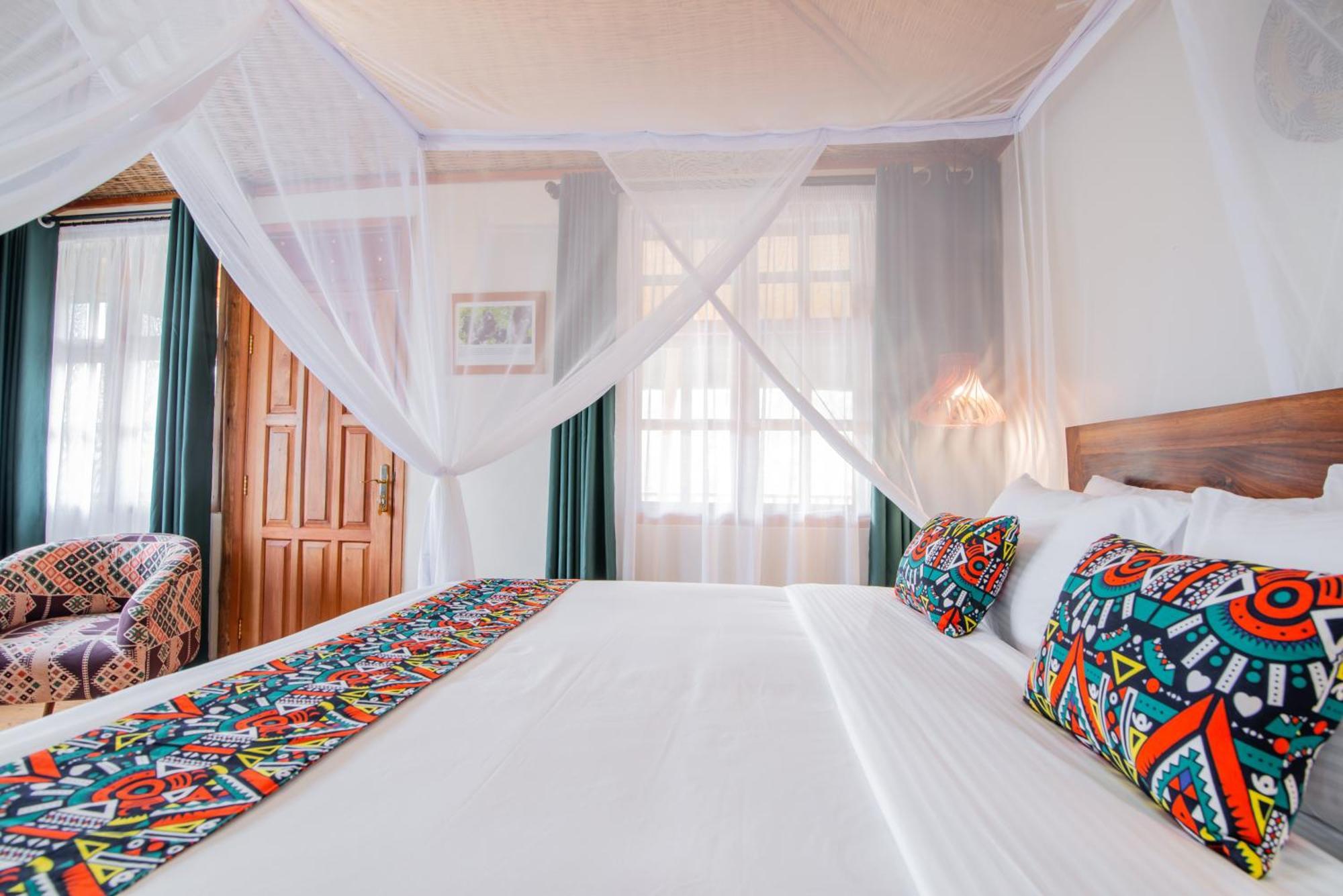 Gorilla Leisure Lodge Kisoro Buitenkant foto