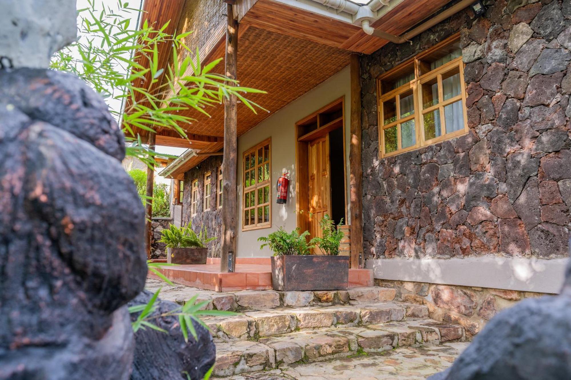 Gorilla Leisure Lodge Kisoro Buitenkant foto